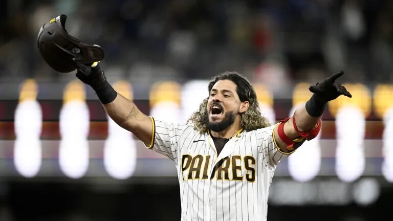 TRADE ALERT!!!: 49ers signed five years contract with “Jorge Alfaro” worth the sum of…