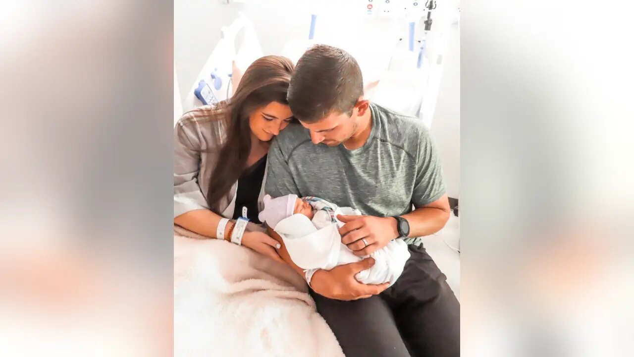 CONGRATULATIONS!!!: IT’S A BABY BOY!!!: “Austin Riley” And His Wife “Anna Riley” Welcome A New Bouncing Baby Boy, Named Him “Eason Michael Riley” which He Is Been Entitled To…Read More…