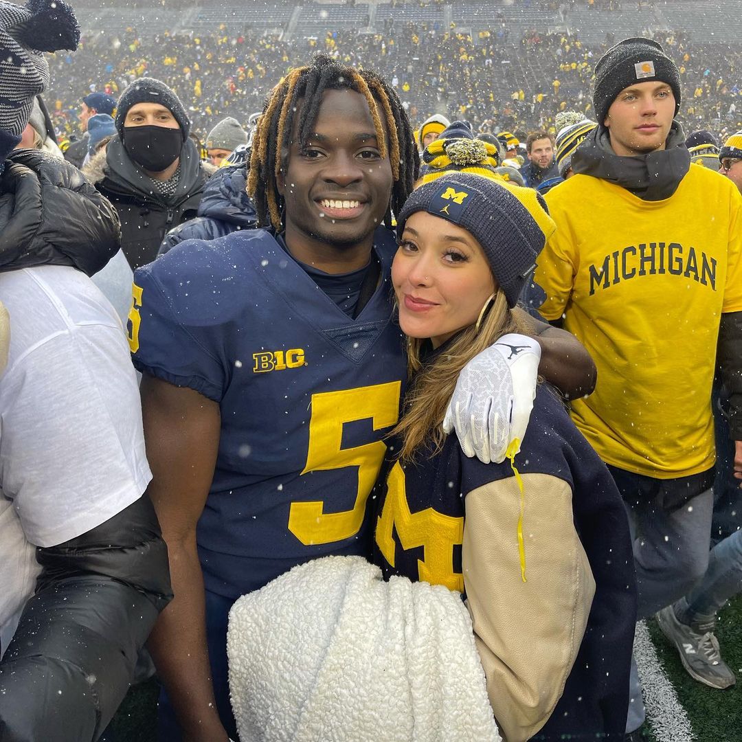 CONGRATULAIONS!!!: MOMENT OF JOY!!!: Michigan DB “Mikey Sainristil” finally wedded his beautiful girlfriend “Seliana Carvalho” which is considered as…