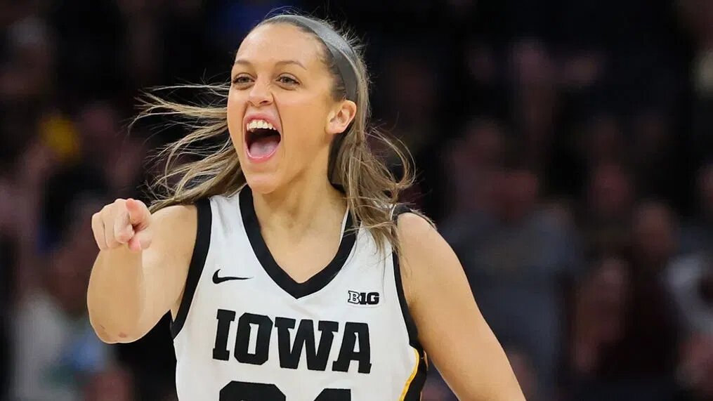 SAD DEPARTURE!!!: “Gabbie Marshall” Finally Part Ways With The “Iowa Hawkeyes” As She Signs New Contract With…Read More…