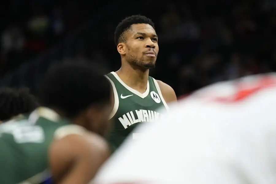 Breaking: Milwaukee Bucks Division Rival Loses Star To Free Agency Reported by…