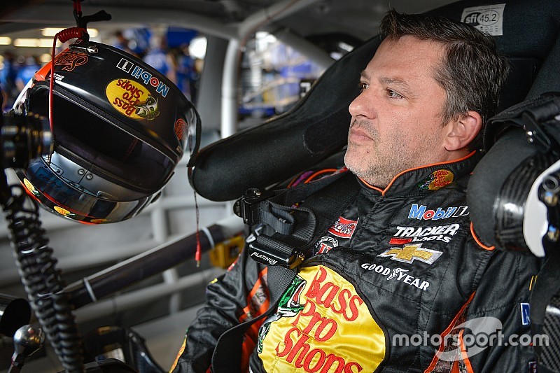 A New Chapter Ends: Tony Stewart, Three-Time NASCAR Sprint Cup Winner, Says Farewell to Eldora Speedway Because of.Read more…